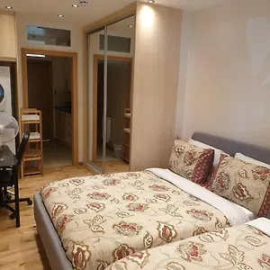 Apartamento Luxury 1min Walk From Underground, With Free Parking Free Wifi, Londres