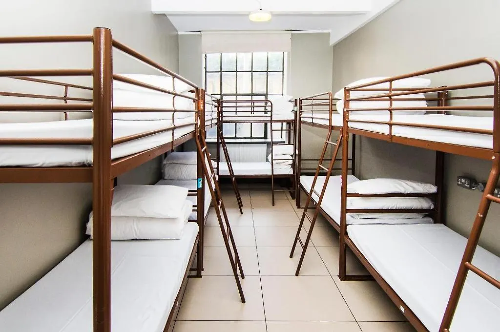 Rest Up Hostel London 0*,  United Kingdom